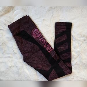 Nux Le-vel leggings - Size Medium